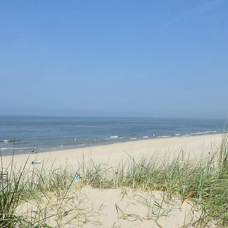 Дом отдыха Hazenborgh In Near The Sea *