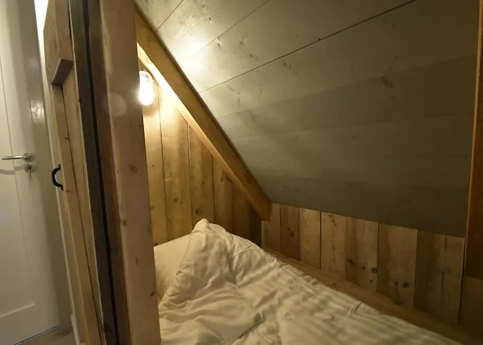 Hazenborgh In Near The Sea 칼란트소그